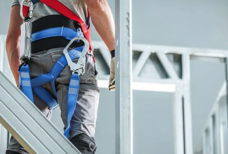 Inspeção de segurança e EPI obras de construção civil em curitiba